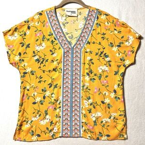 Savanna Jane M  Embroidered Floral Boho Peasant Top Yellow Mustard Short Sleeve